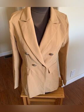 SHEIN Double-Breasted lightweight tanBlazer